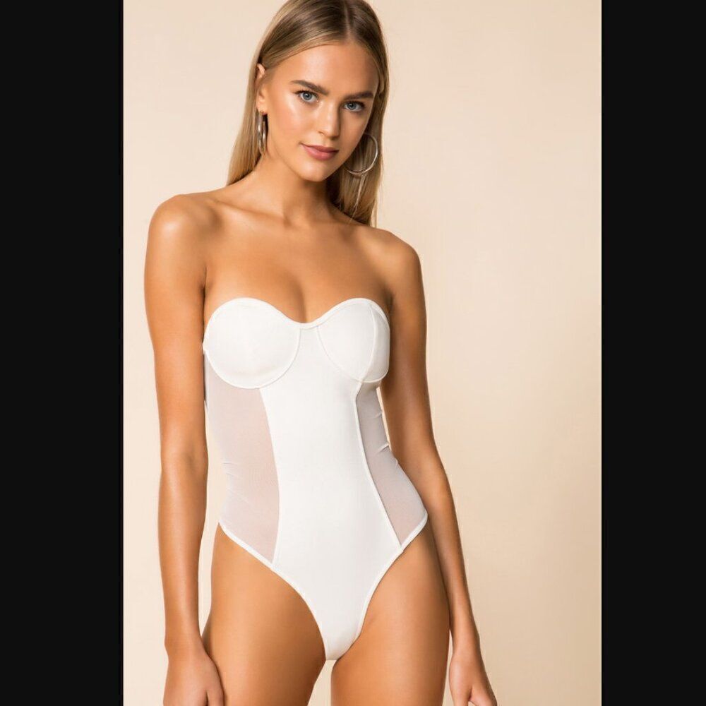 NWOT Revolve x Superdown Mesh Bustier Bodysuit in Ivory | Size M
